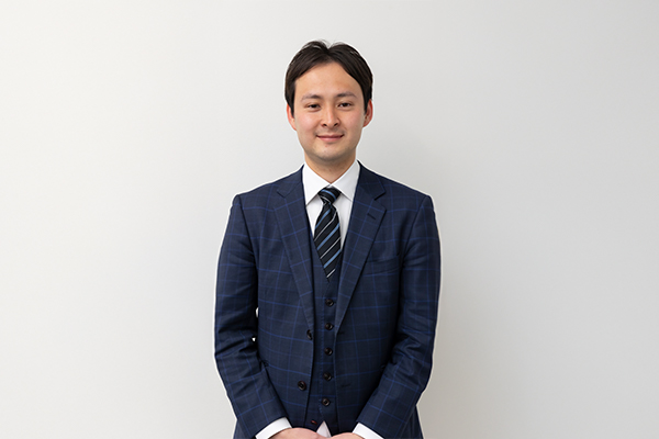 一山 大介